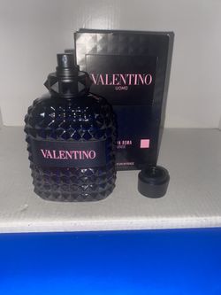 Born in Roma Intense, Eau De Parfum Intense 3.4 oz (100ML)