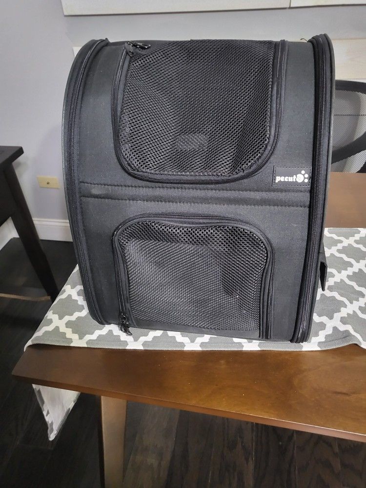 Small Dog/cat Backpack Carrier
