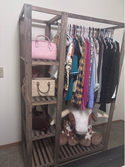 Clothes rack