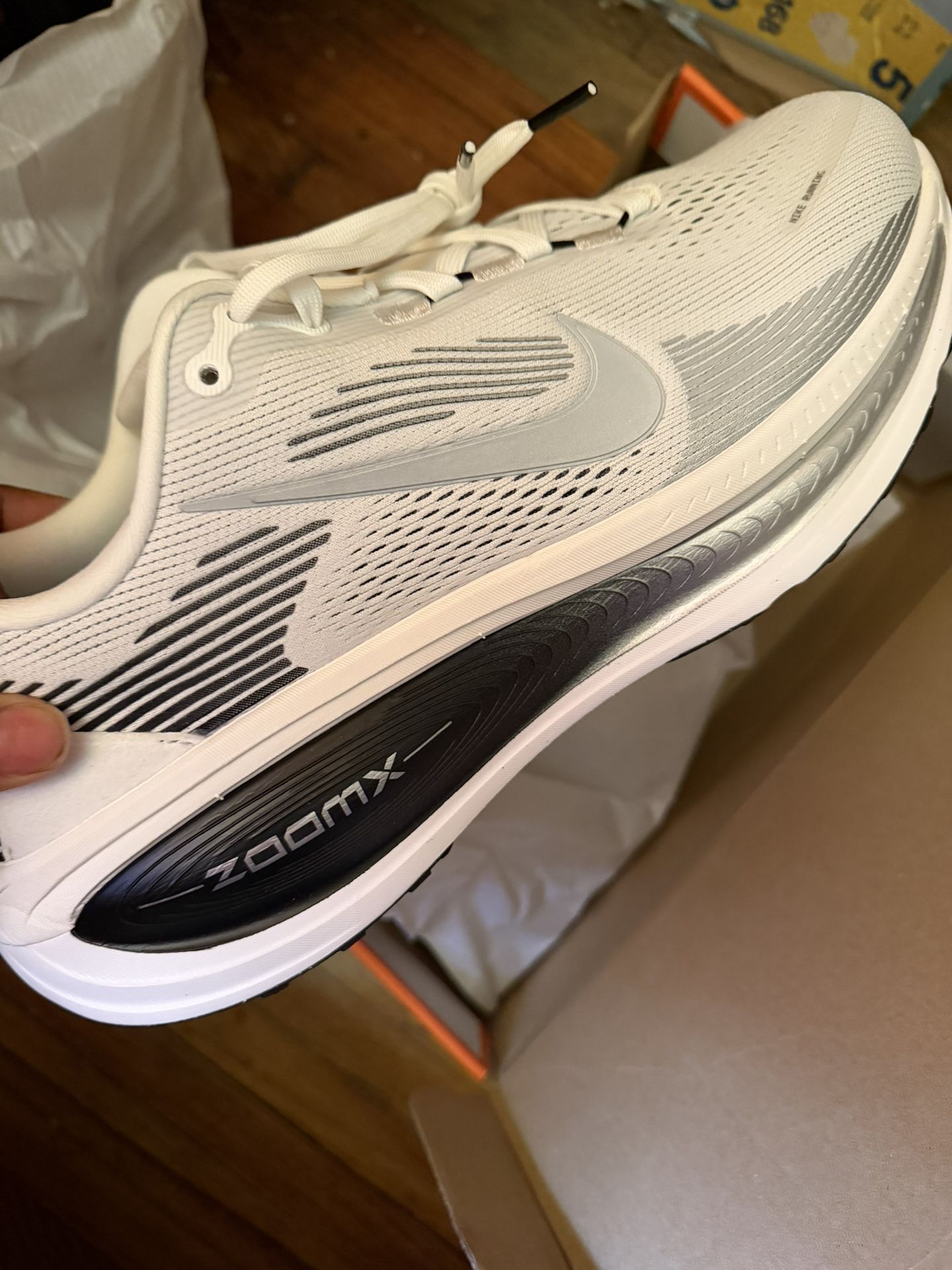 Nike Vomero RR 18 New