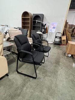 CLATINA Big & Tall 500 lb. Guest Chair, Leather Reception Chairs with Sled Base and Padded Arm Rest for Waiting Room Office Home and Meeting Conferenc