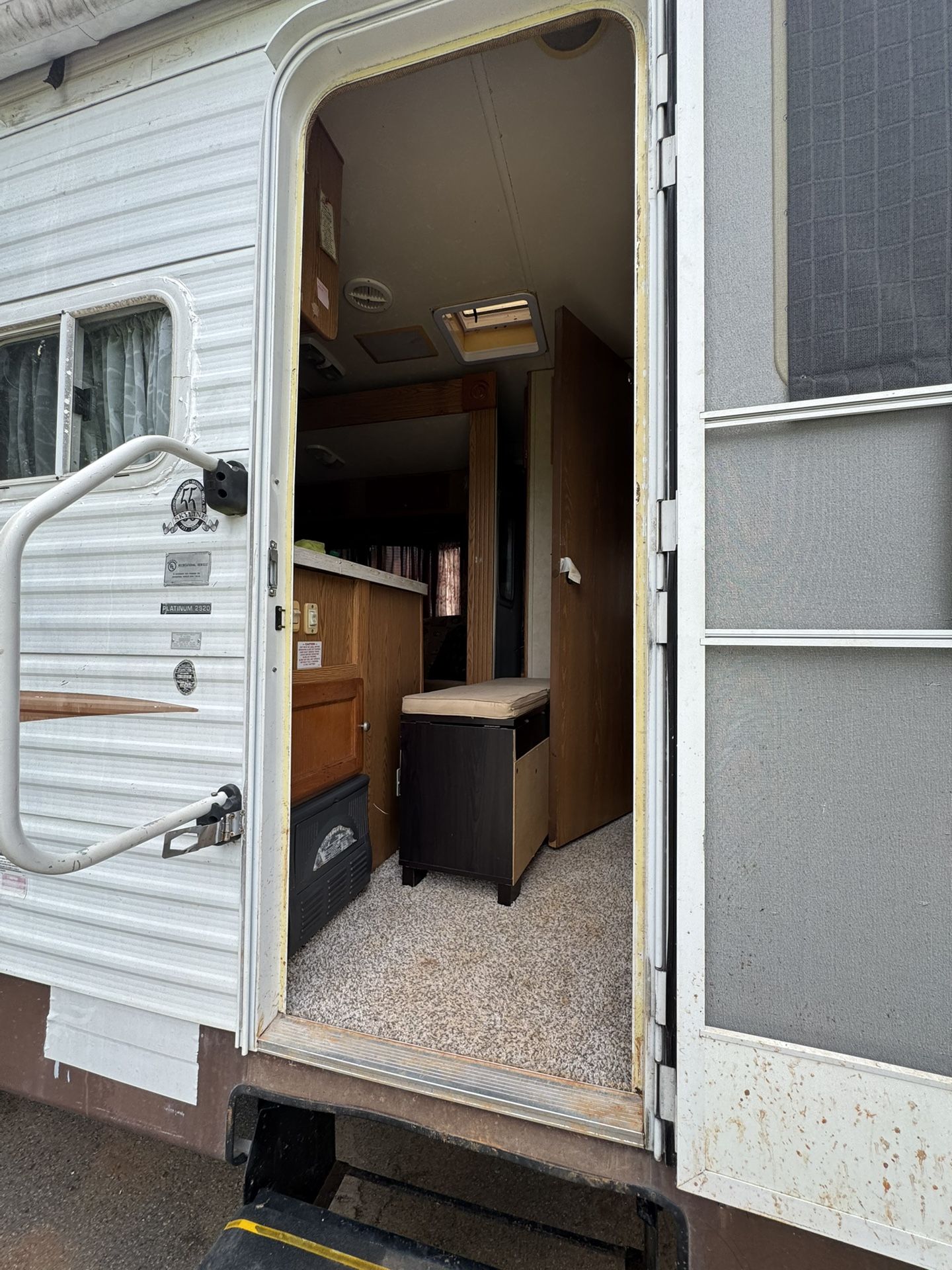 Nomad Camper
