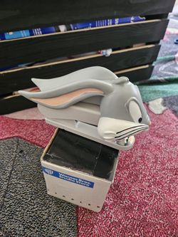 Vintage 1997 Bugs Bunny Stapler 