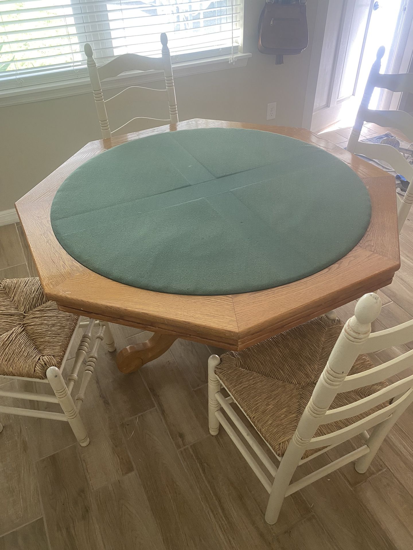 Dining Room/poker Table With 4 Chairs!