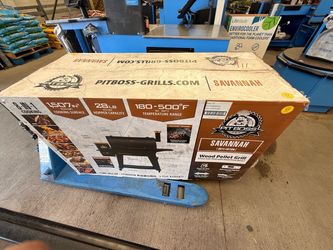 Pit Boss Pellet Smoker Savannah