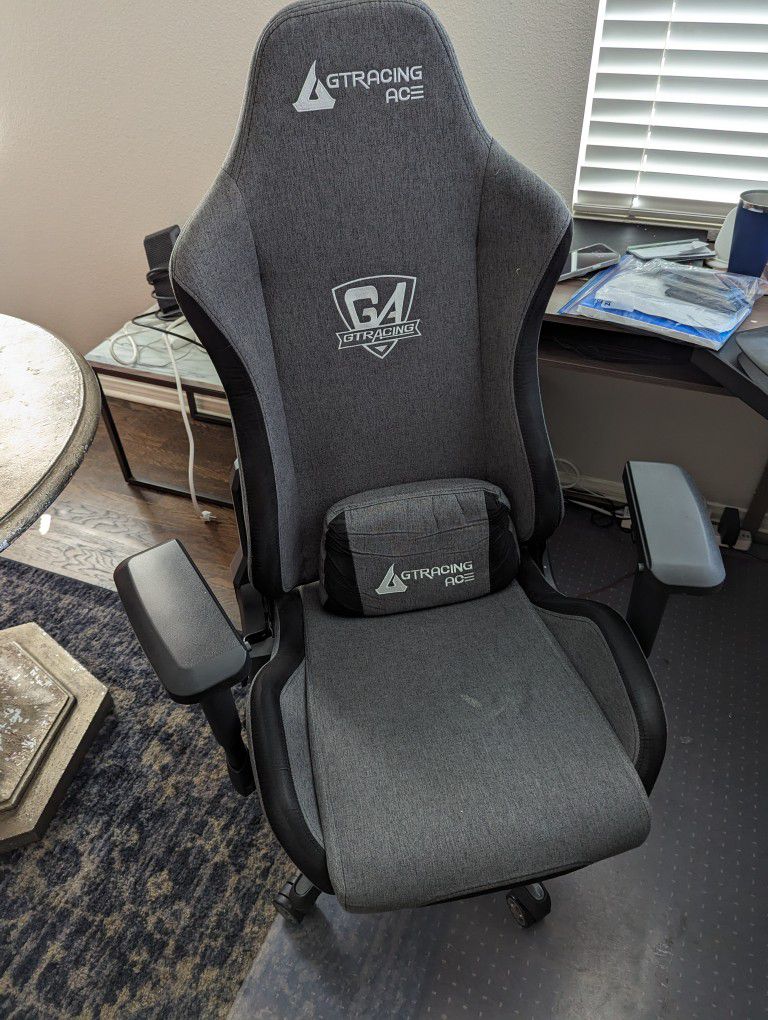 Gaming/Computer Chair
