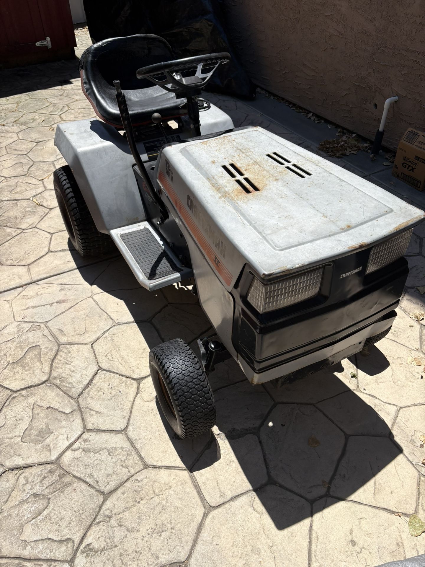 Craftsman Riding Mower