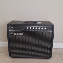 Yamaha Fifty 112 Guitar Amplifier