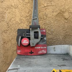 Milwaukee Offset Jam