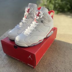 ✨New Jordan 6 Retro “ Red Oreo”