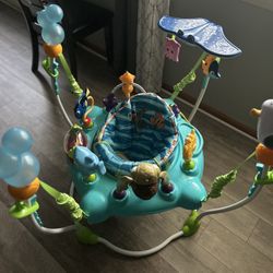 Disney finding Nemo Jumper 