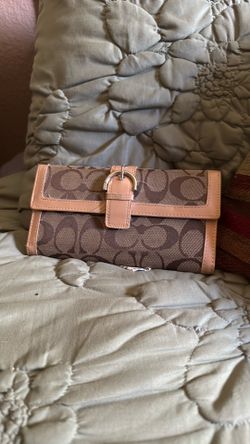 Coach signature wallet