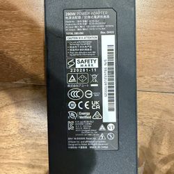 Razer Blade 2025 280W Power Adapter