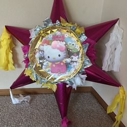 Hello Kitty Piñata 