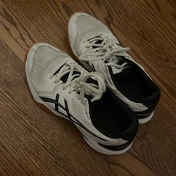 Acics Volleyball Shoes With Gel Bottom