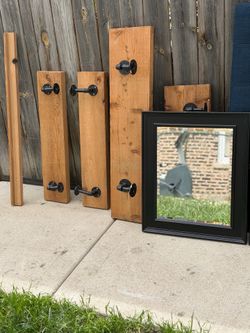 Set of shelves