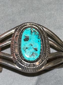 Vintage turquoise cuff bracelet