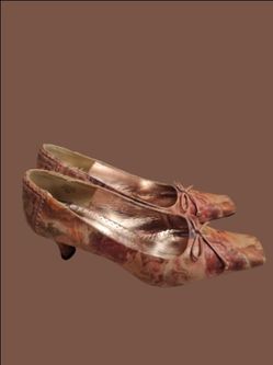 J. Renee Pink Rose 8.5 M