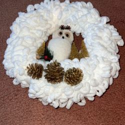 Christmas Owl Wreath