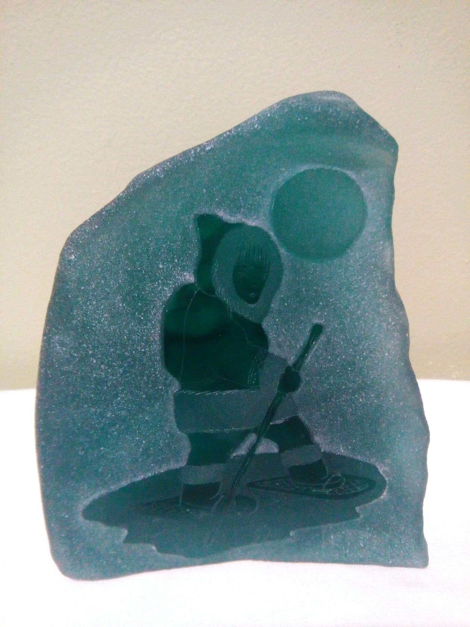 Siku Etched Canadian Art Glass Sculpture Inuit Snow Shoeing