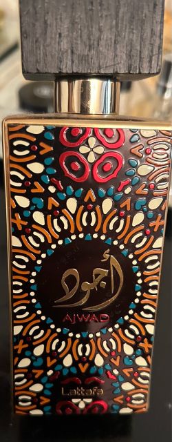 Lattafa Ajwad Eau de Parfum 2.0 fl oz