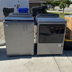 Whirlpool Washer And Gas Dryer