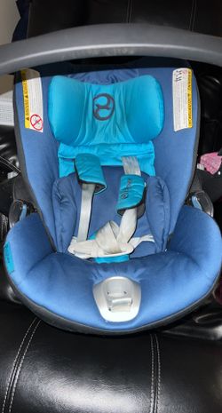 Cybex  Carseat 