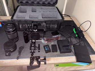 Canon m6 mark ii bundle