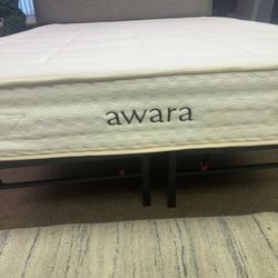 Natural Luxury Hybrid Mattress, Queen