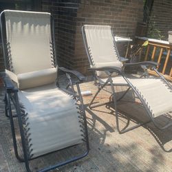 2 Nice Seat Like Brand New