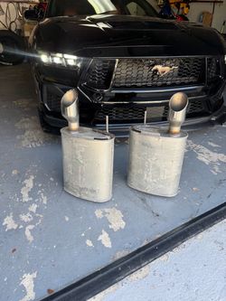 Stock set of OEM Mufflers + Resonator ( s650 Ford Mustang)