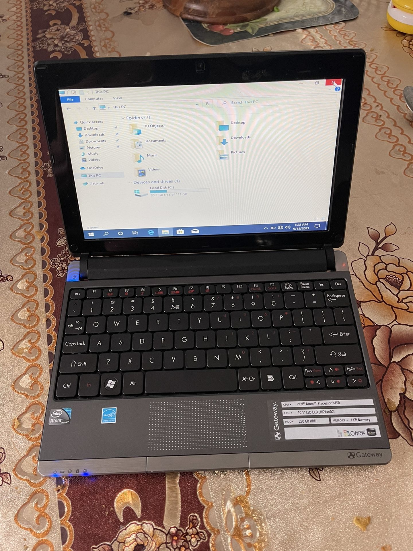 Nice Gateway Mini Laptop 2 GB Ram 120gb Ssd Windows 10