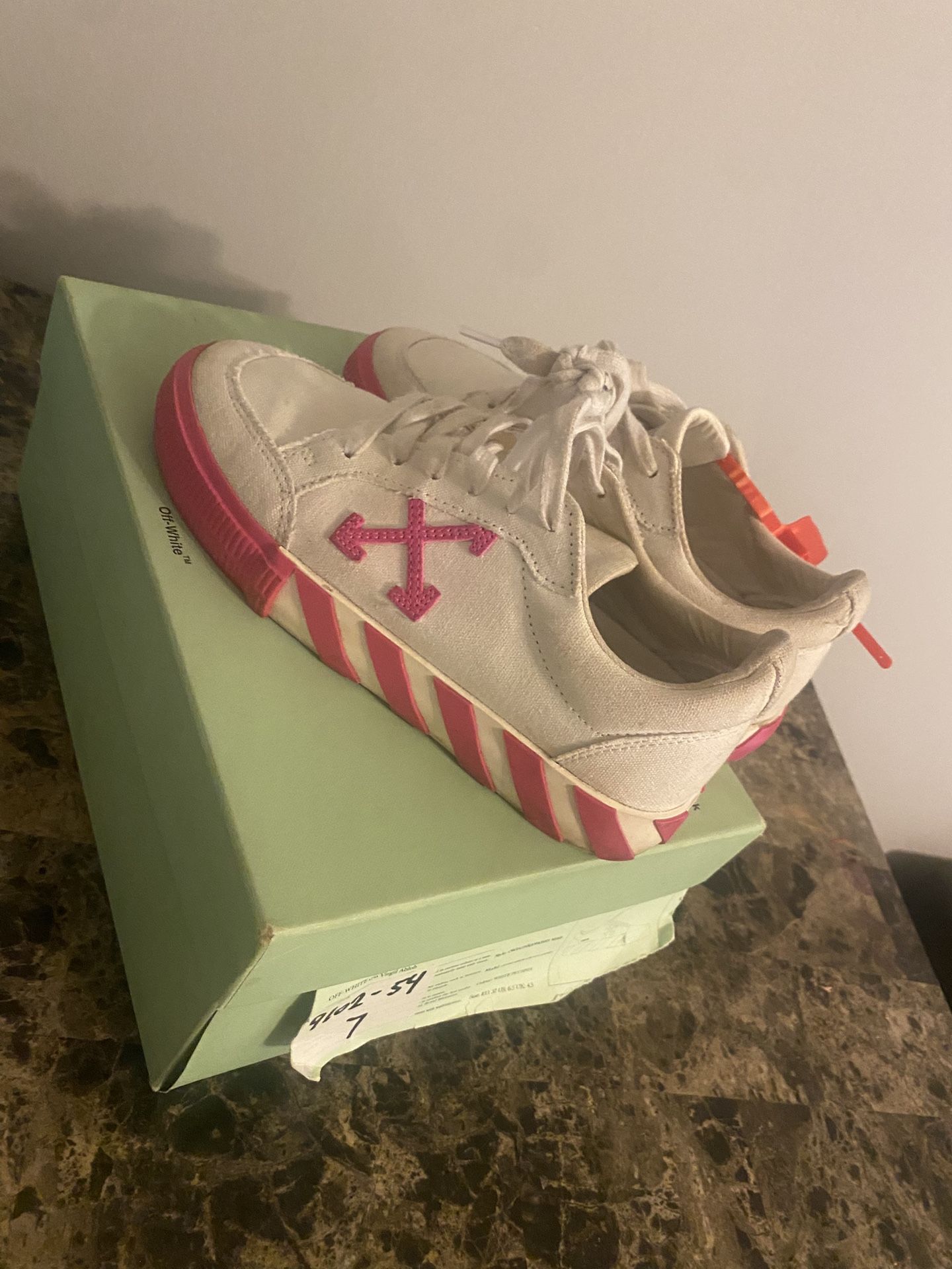 Off White Sneakers