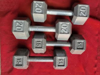 SETS OF 20s and 15s  HEXHEAD DUMBBELLS TOTAL 70LBs
11525 S HALSTED/7111.S WESTERN 
70$  CASH ONLY AS IS