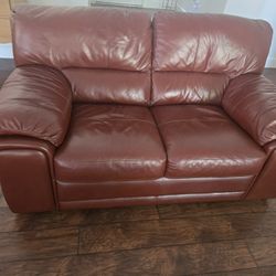 Top grain Leather love Seat and large Chair