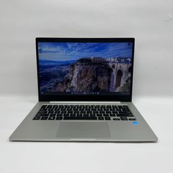 Samsung Galaxy Book Go NP340XLA 14" Snapdragon 7c Gen 2 4GB RAM 128GB SSD