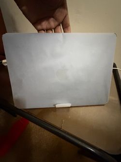 Apple MacBook Air