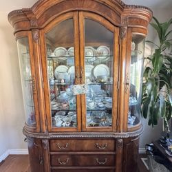 China Cabinet Hutch Cabinet For Sale