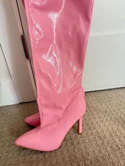 Pink boots size 39