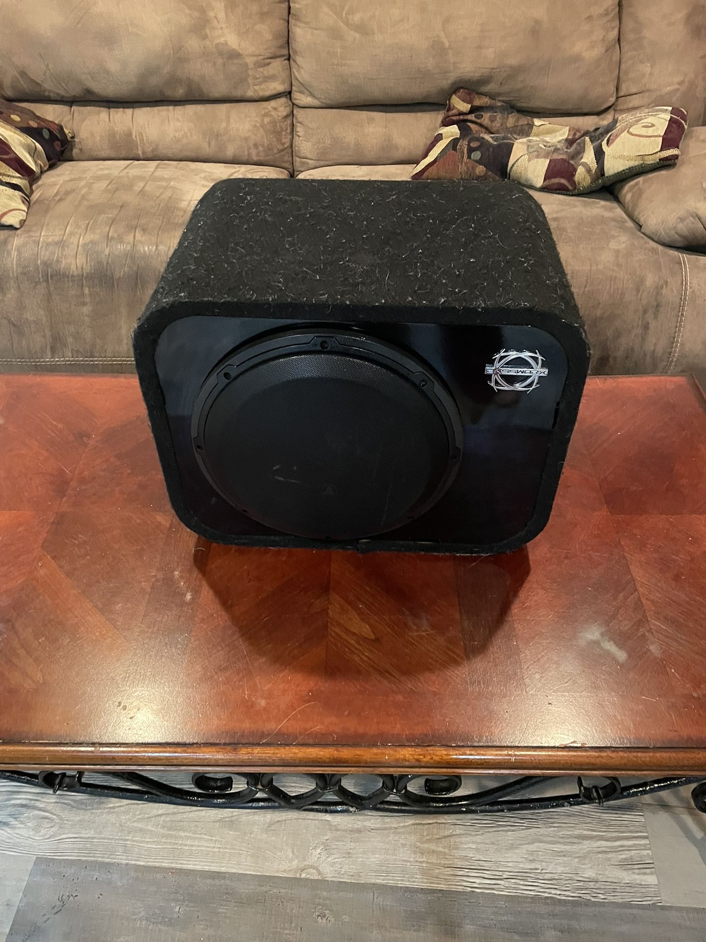 JL Audio 12” Sub &Bassworx Box