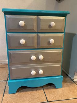 Cute set of drawers