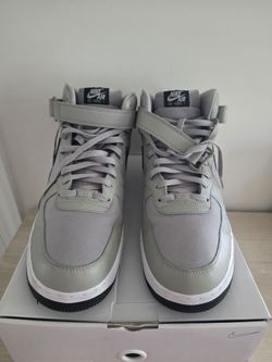Nike Air Force 1 Mid Sneakers