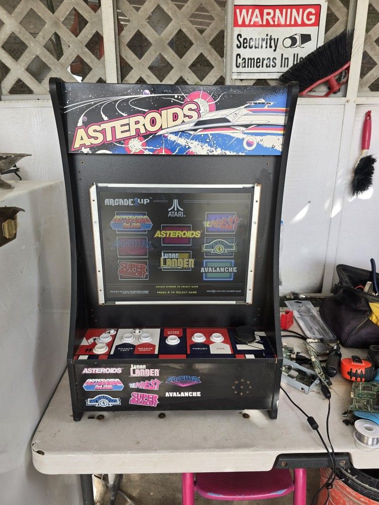 Asteroids Arcade 1 Up Partycade 