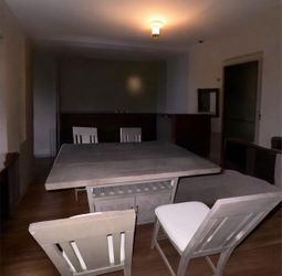 Kitchen table + chairs