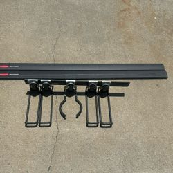 Rubbermaid fast track System