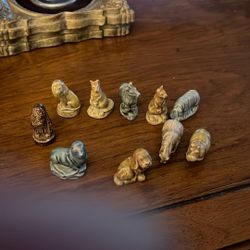 Wade Whimsies  Red Rose Tea Small Figurine England