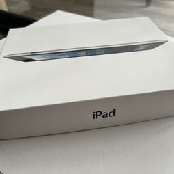 Apple iPad 1st Generation with Belkin Keyboard Case