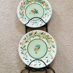 Wall Mounted Plate Display 