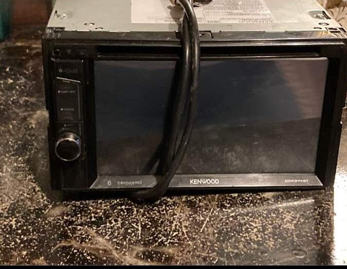 Kenwood Touchscreen Head Unit