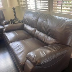 Loveseat - Top Leather Grain-purchased at cosco